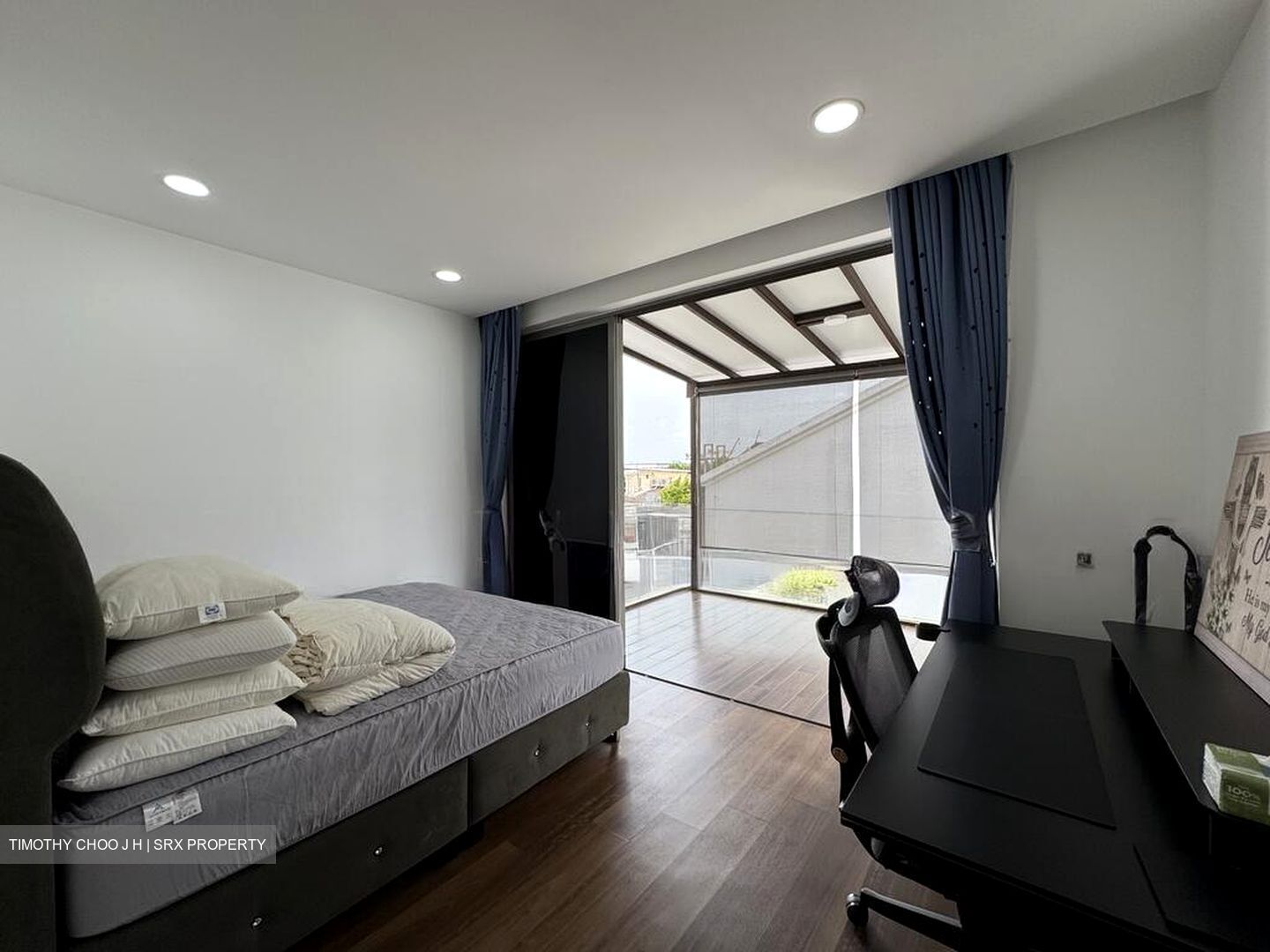 Parry Avenue (D19), Terrace #506419891